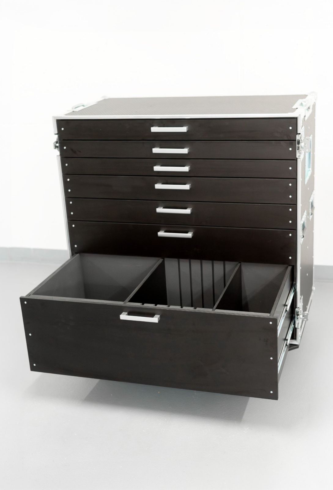 Drawer transport case (7 drawers) — TAKEBOX